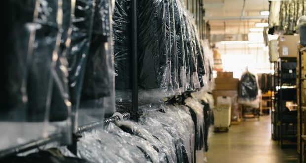 How To Set Up a Clothing Warehouse in Canada