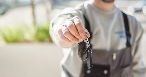 6 Tips for Renting a Vehicle Online for The First Time