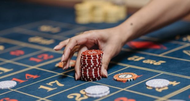 Lights, Bets, Action! The Entertainment Revolution of Modern Casinos